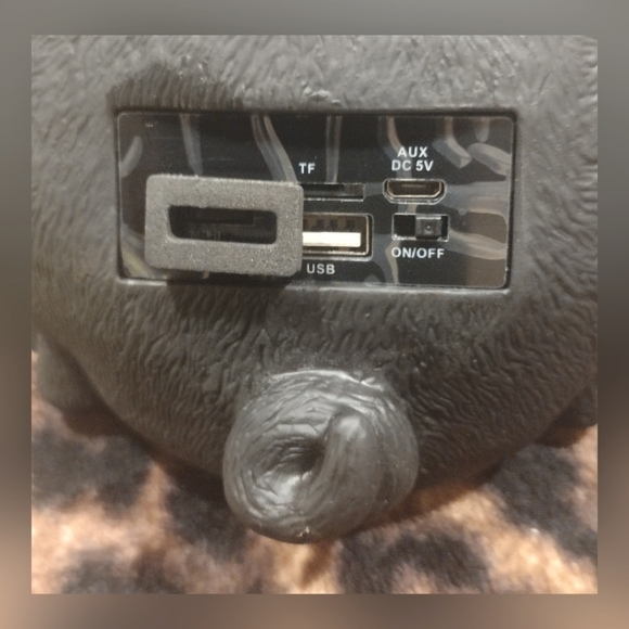 🎼 Winston The French Bulldog Speaker 🎼 - Picture 6 of 12